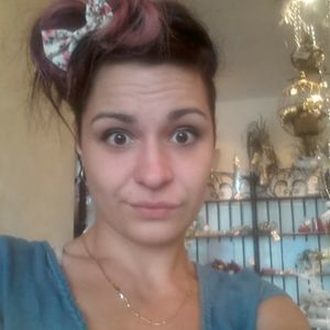 Meet your Posher, Veronica